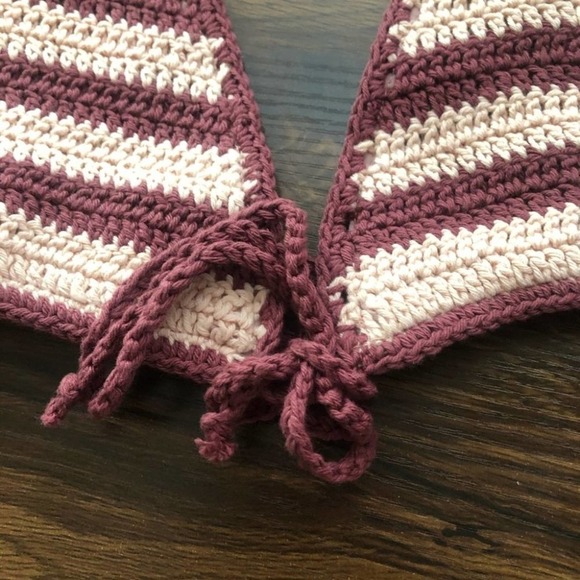 SOMEDAYS LOVIN Revolve Miles Crochet Bikini Top Size Large NEW - Picture 9 of 9